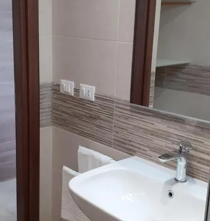 Residenza Settembre * Отранто